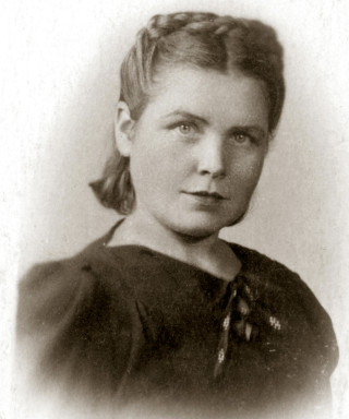 Бубнова(Казалетова) Любовь Михайловна