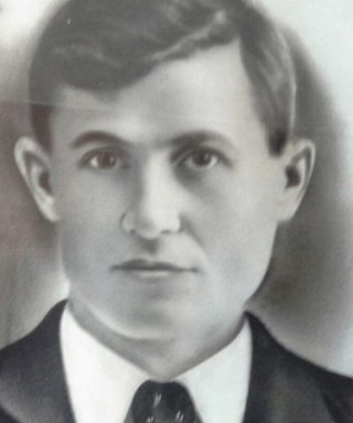 Абрамов Владимир Арустамович