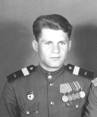 Хохлов Иван Никифорович