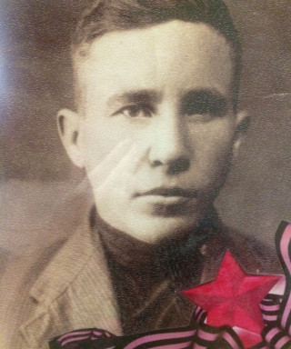 Пузиков Пётр Яковлевич