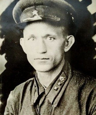 Зверев Иван Исаевич