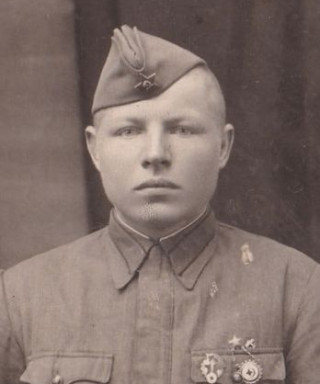 Зуси Антон Петрович