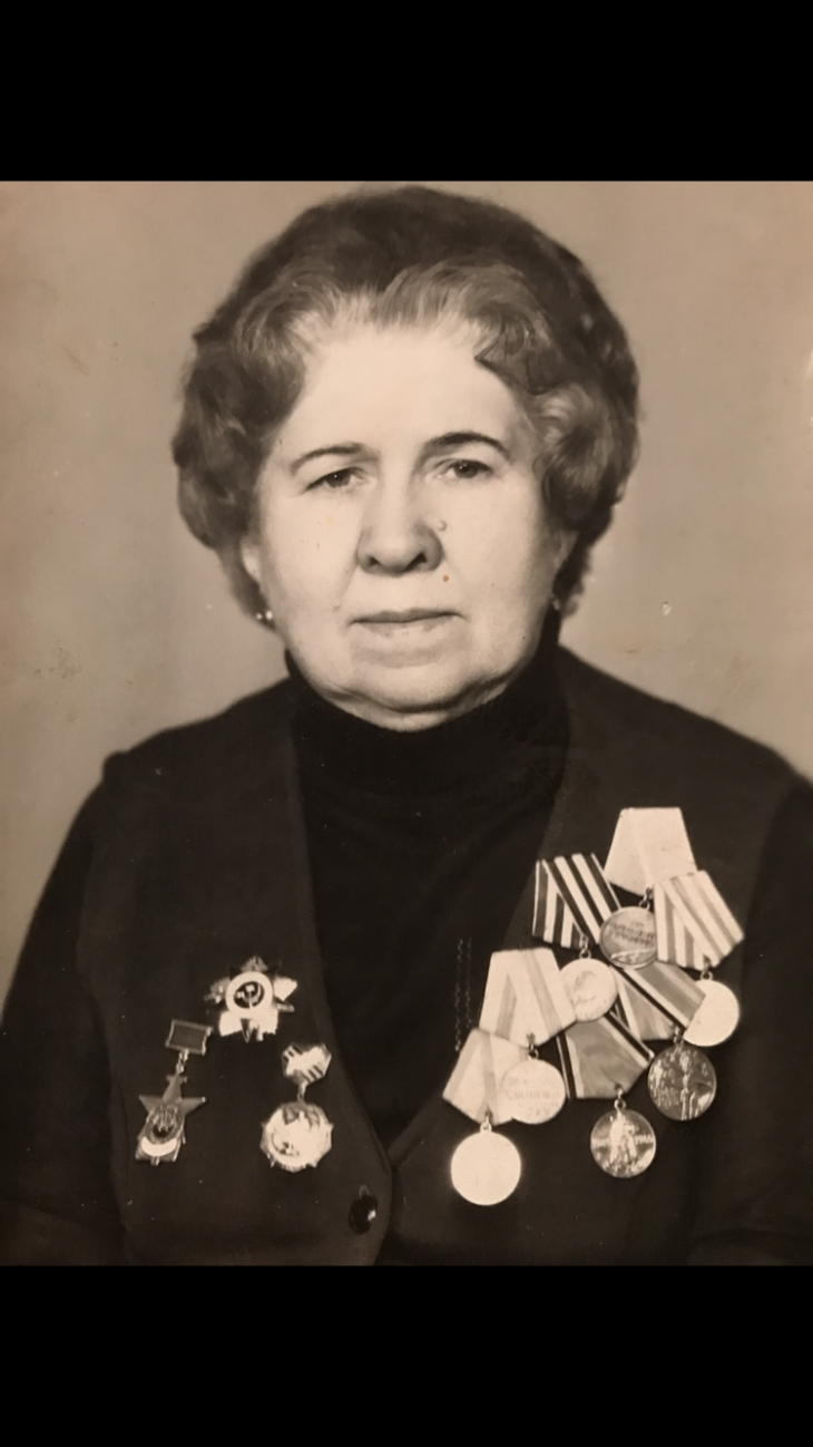 Тюлева (Воробьева) Зоя Дмитриевна