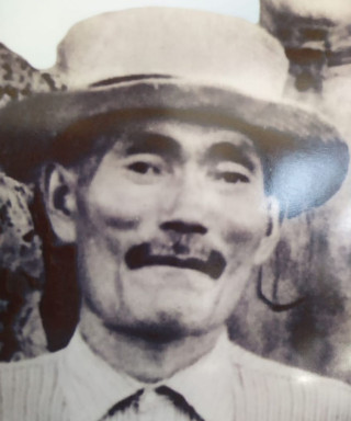 Муханов Хамит Муханович