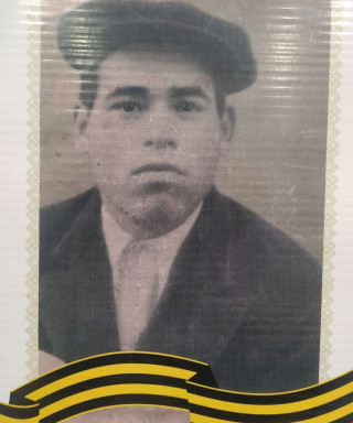 Петров Максим Петрович