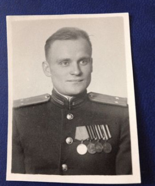 Ярковой Евгений Лонгинович