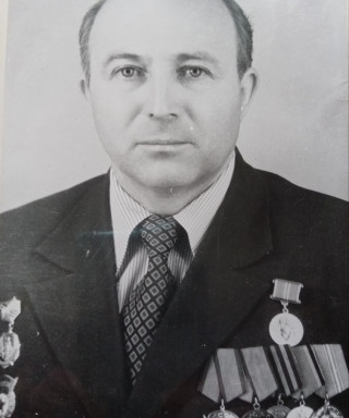 Балашов Алексей Яковлевич