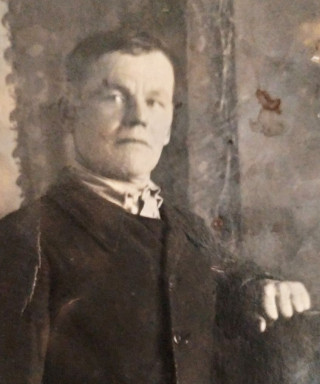 Петров Иван Диевич