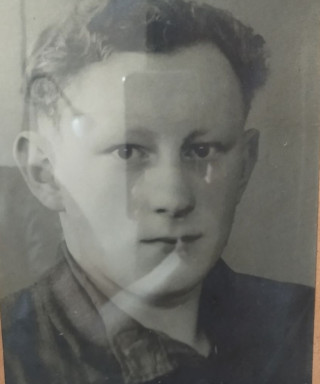 Жданов Юрий Иванович