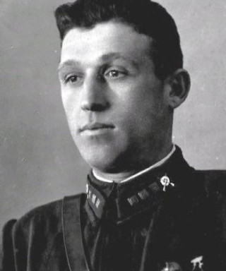 Лапенков Иван Адамович