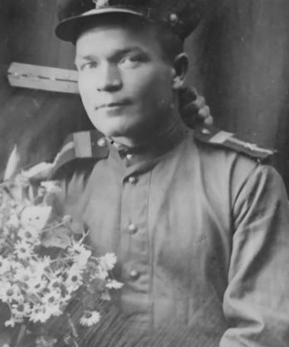 Ерлашев Павел Яковлевич