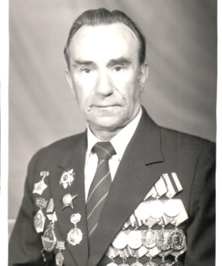 Петров Виктор Иванович