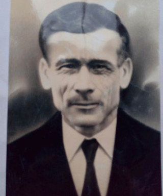 Петров Иван Петрович