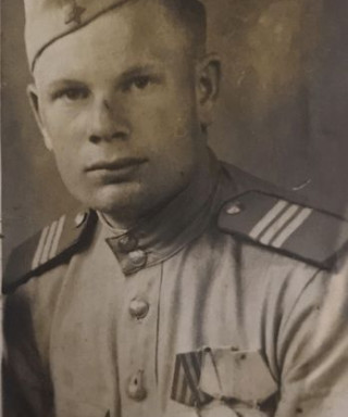 Пузаков Василий Дмитриевич