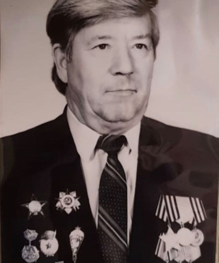 Зубрилин Михаил Григорьеаич