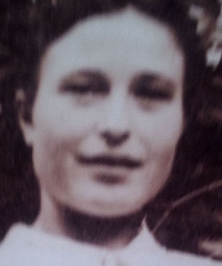 Медведева Александра Тихоновна