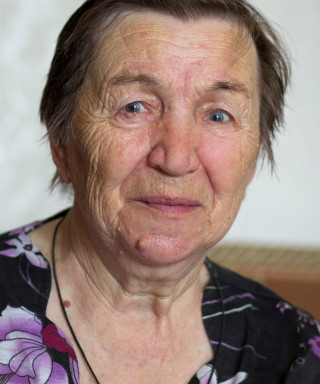 Макеенкова (Барашкова) Валентина Ивановна