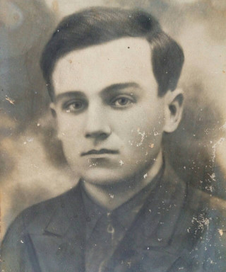 Дуб Пётр Фёдорович