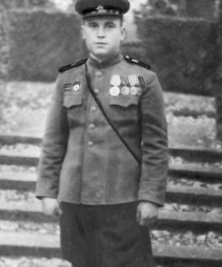 Лазуткин Владимир Андреевич