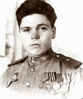 Петров Петр Тимофеевич