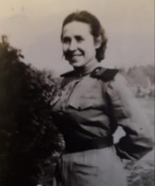 Пузакова Александра Матвеевна