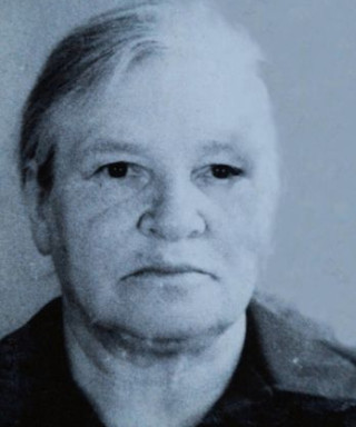 Безукладникова Клавдия Тимофеевна