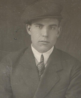 Ларюшин Алексей Константинович