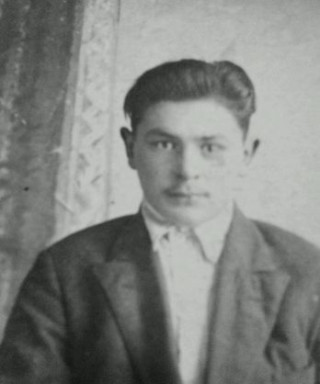 Шутов Георгий Дмитриевич