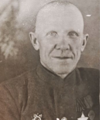 Лунин Александр Гордеевич