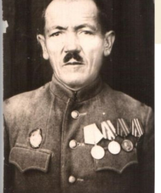 Кадыров Абдулбари