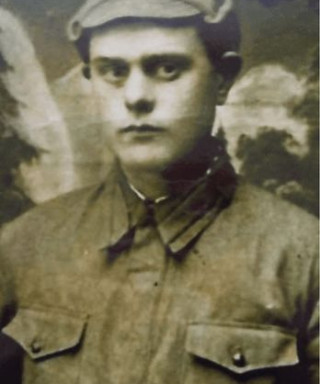 Махнев Иван Васильевич