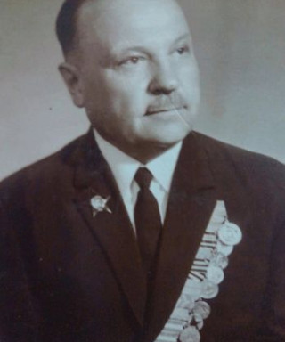 Литвинов Андрей Тарасович