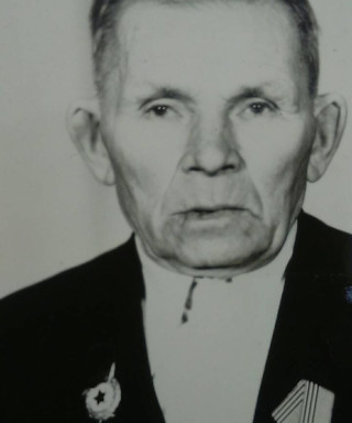 Гусев Пётр Никифорович