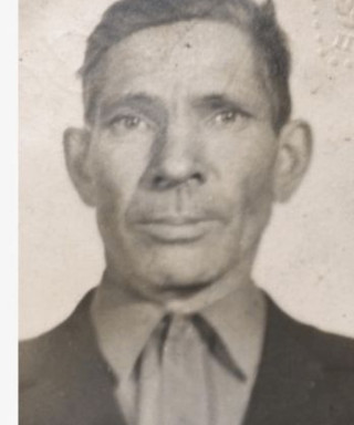 Хныкин Петр Данилович