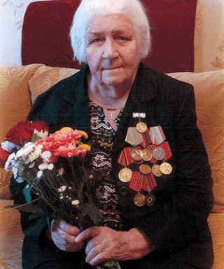 Бреусова Александра Ивановна