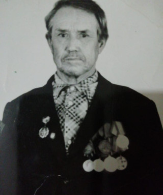 Попов Руслан Поликарпович