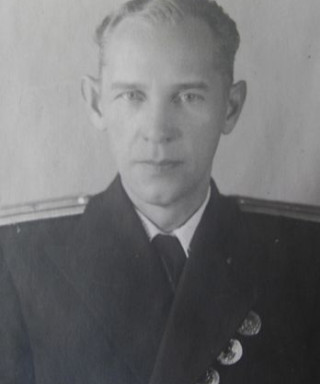 Павлов Виктор Петрович