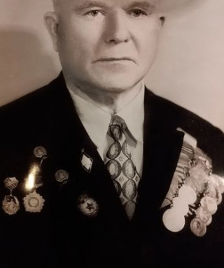 Бушуев Василий Дмитриевич