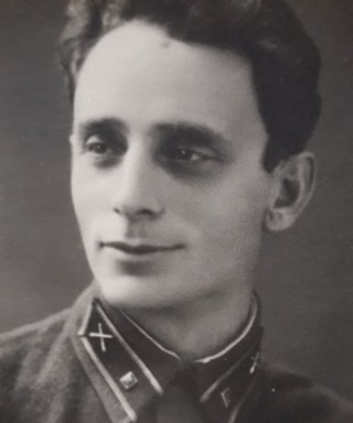 Кравцов Лев Маркович