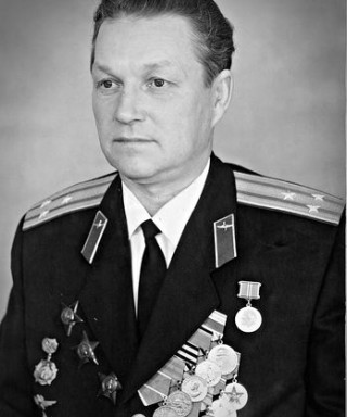 Кузнецов Борис Дмитриевич