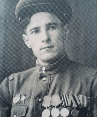 Драголовский Юрий Макарович