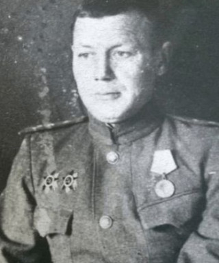 Попов Валентин Яковлевич