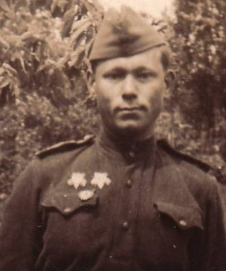 Петров Иван Лукьянович