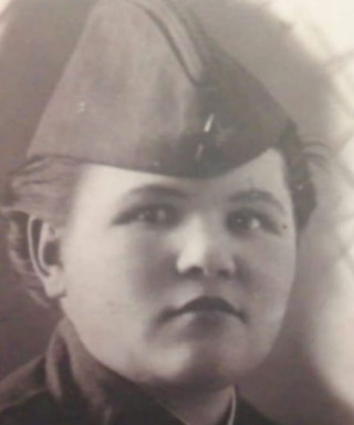 Звягинцева Елена Романовна