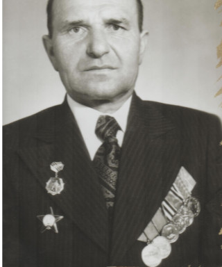 Локутов Василий Афонасьевич