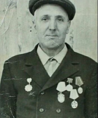 Белов Петр Емельянович