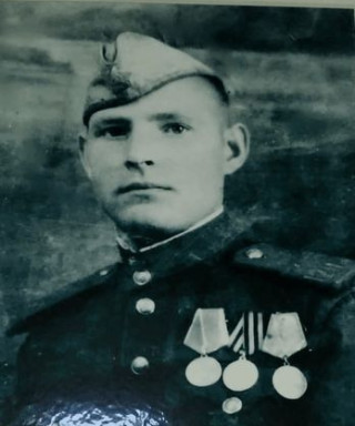 Кузнецов Александр Леонтьевич