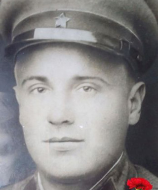 Аксёнов Михаил Трофимович