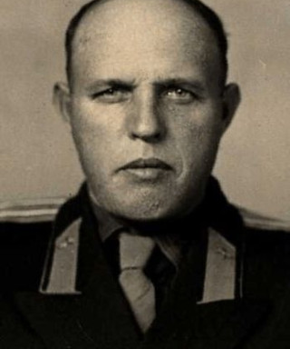 Кулаков Владимир Егорович