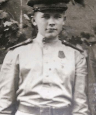 Фролов Юрий Михайлович